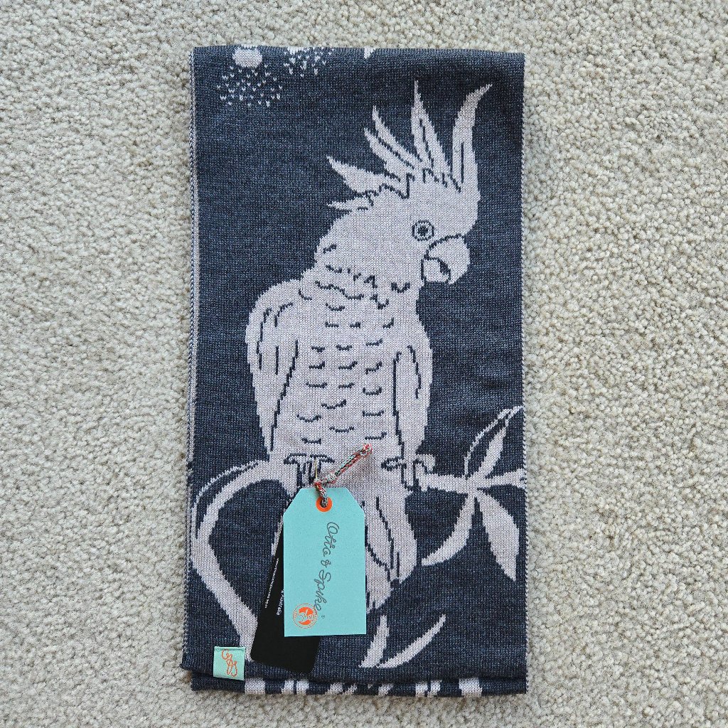 Nwt Otto & Spike Merino Scarf Wool Knit Cockatoo Parrot Bird Charcoal Grey